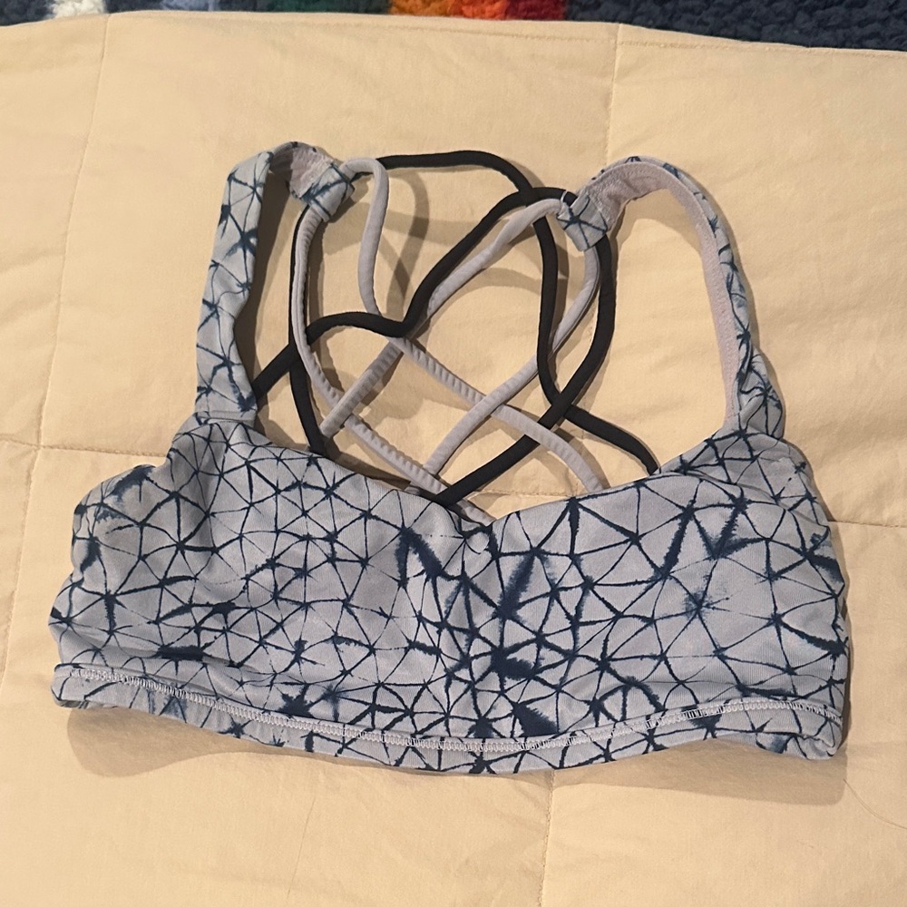 Lululemon Free to Be Wild Bra